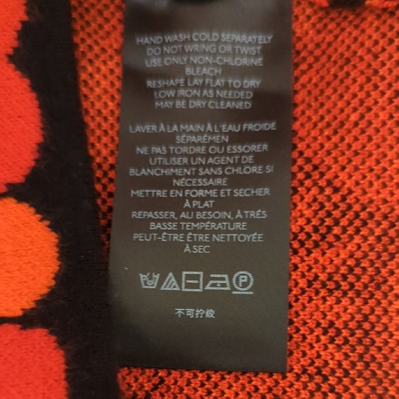 NWT Maeve By Anthropologie Black and Red Hearts Patterned Pencil Skirt Size S - Picture 9 of 14